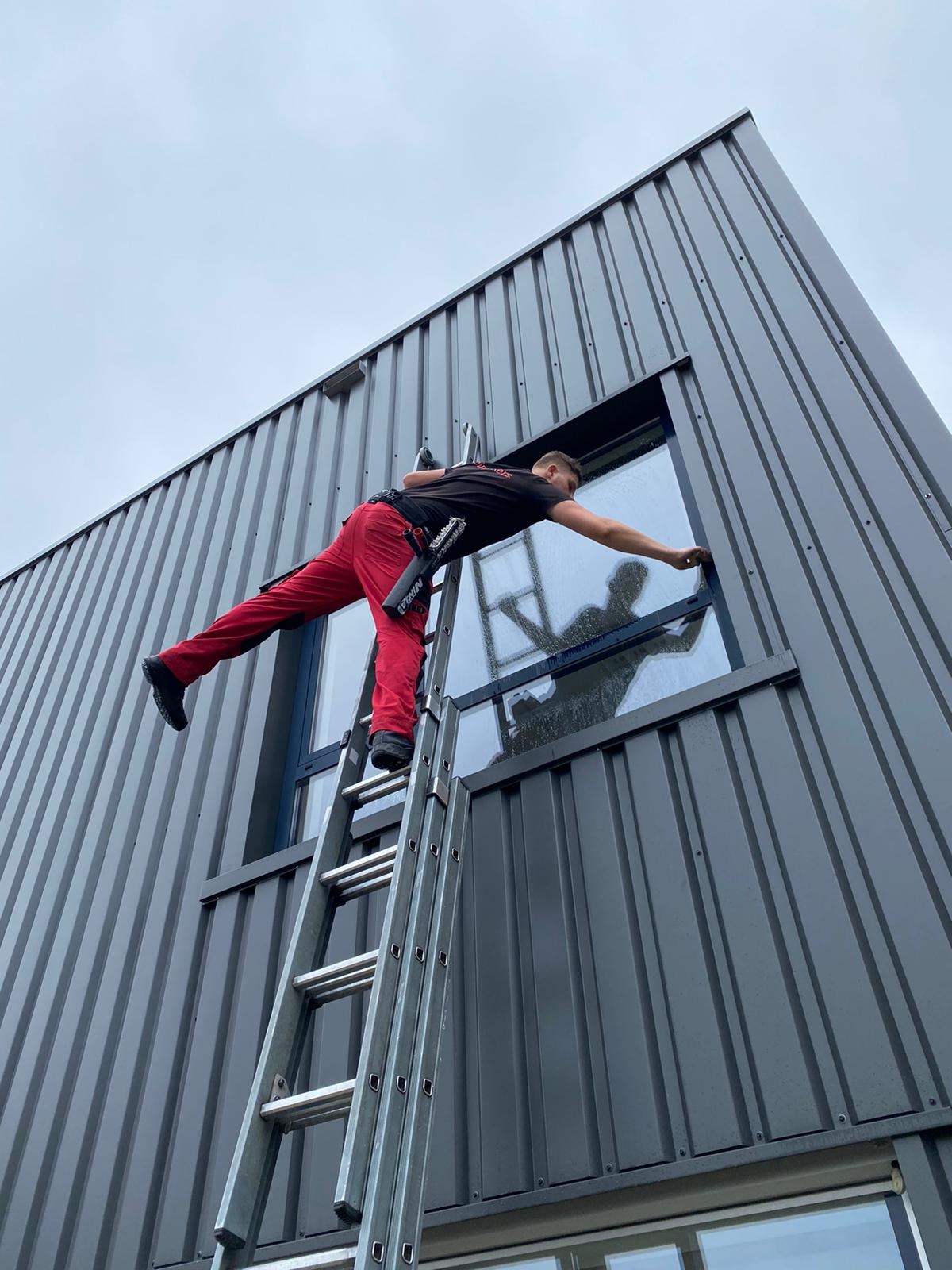 Glasbewassing in Someren en omgeving